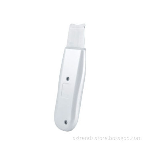 Portable ultrasonic face scrubber for deep cleansing and helping skin to abort nutrition